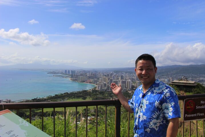 ハワイ観光 オアフ島 ダイヤモンドヘッドへ行こう トロリーバスの行き方や気をつけるべき服装や時間帯等をご紹介 ハワイの観光まとめサイト Walking Hawaii ウォーキングハワイ